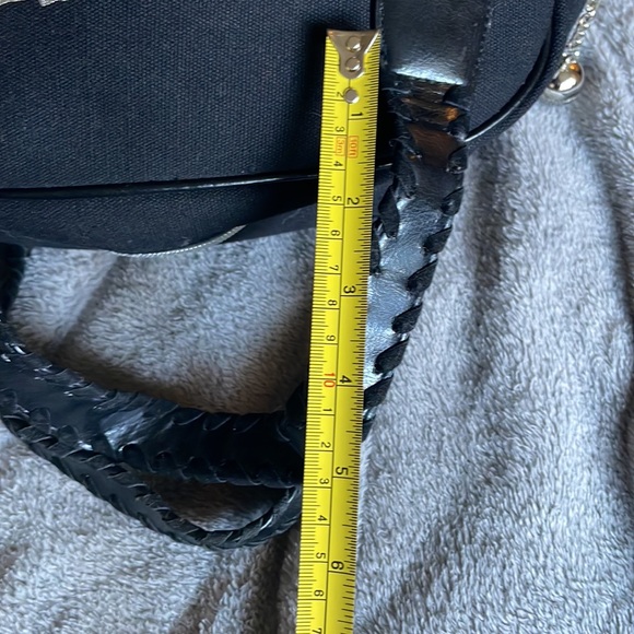Sexy little black and silver 💋 Victoria’s Secret bag - Picture 12 of 12